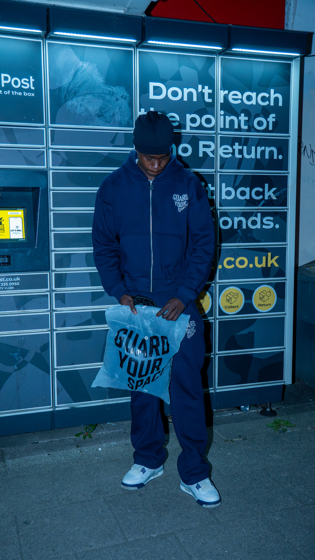 (Blue/white) Guardyourspace zip-up tracksuit